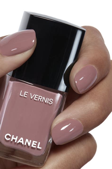 chanel 612 chicness nail polish